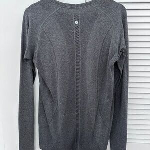 Lululemon Swiftly Long Sleeeve